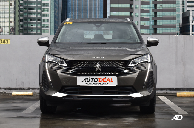 Peugeot 5008 exterior front