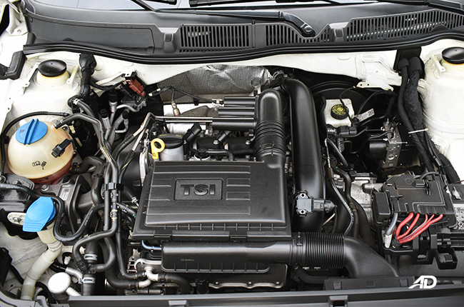 Volkswagen Lavida Club Edition engine bay